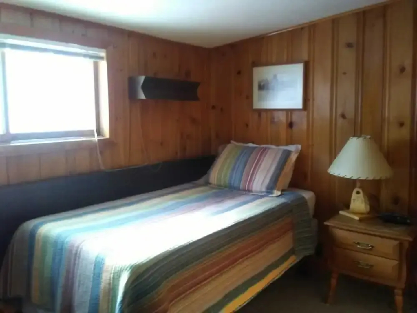 Riverside Lodge & Retreat