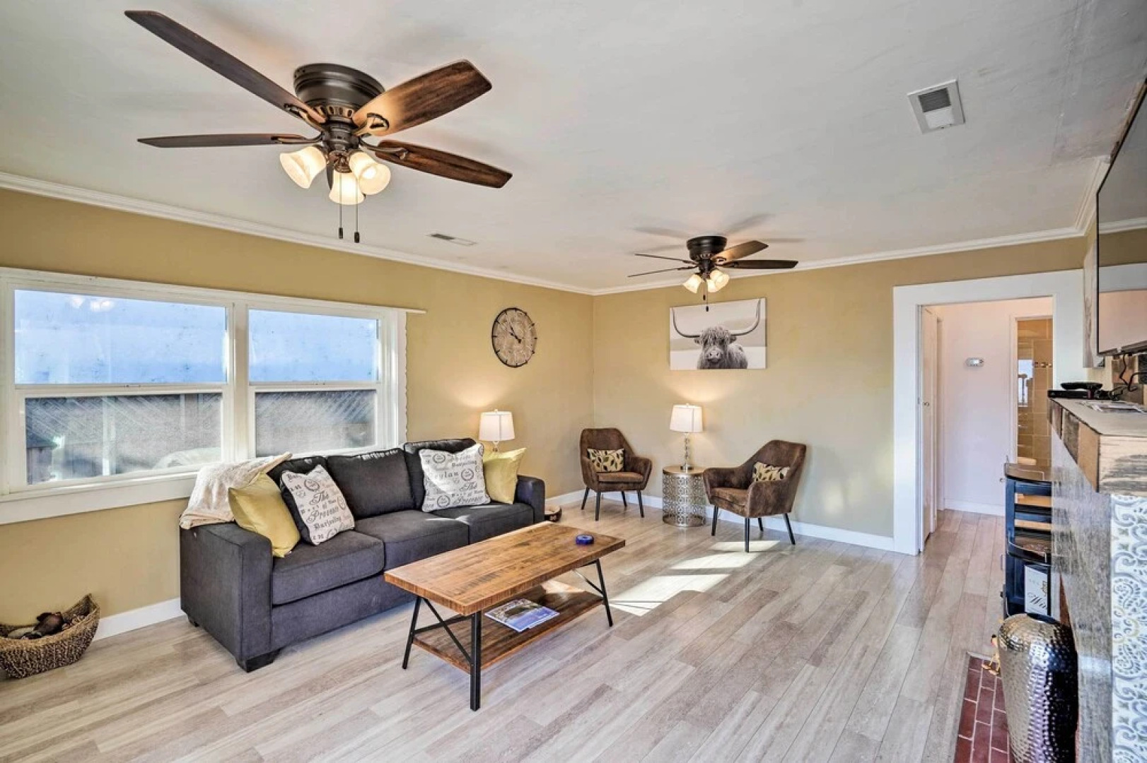 Waterfront Cottage w/ Private Pool & Lake View!