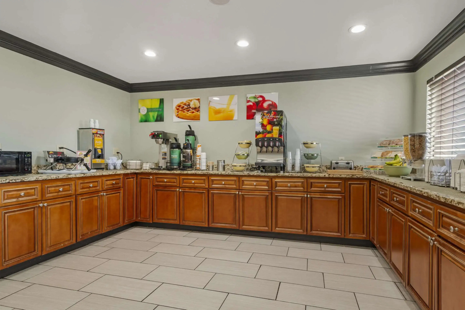 Quality Inn & Suites Morrow Atlanta South