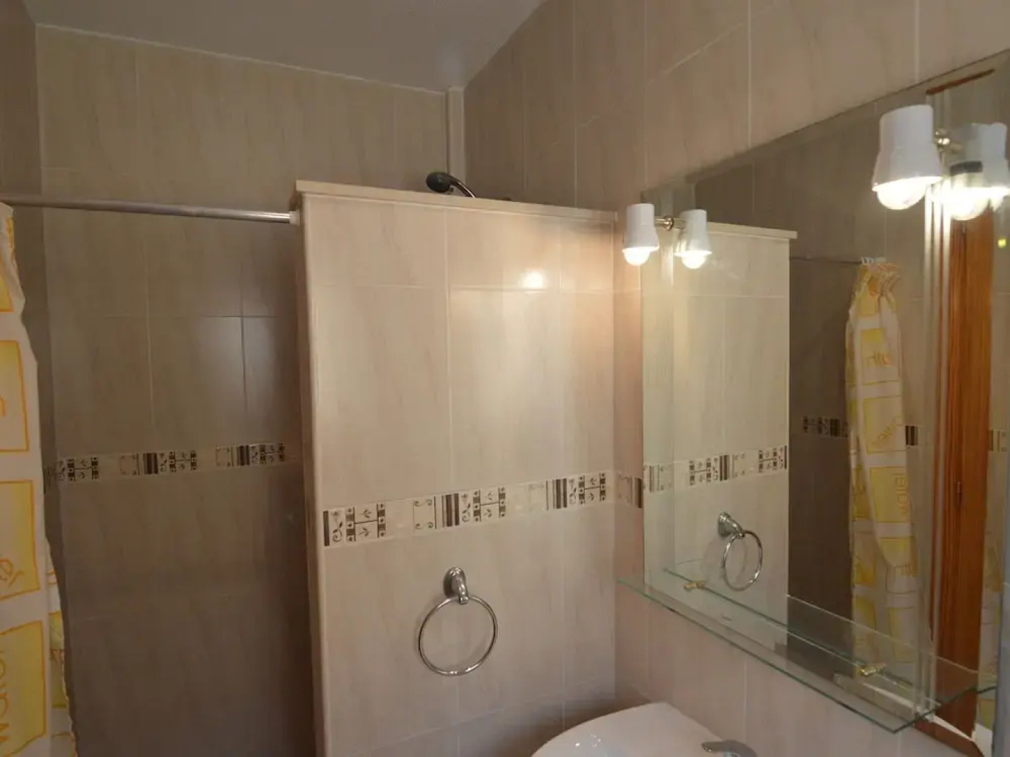 Quaint Holiday Home in Rojales with Pool