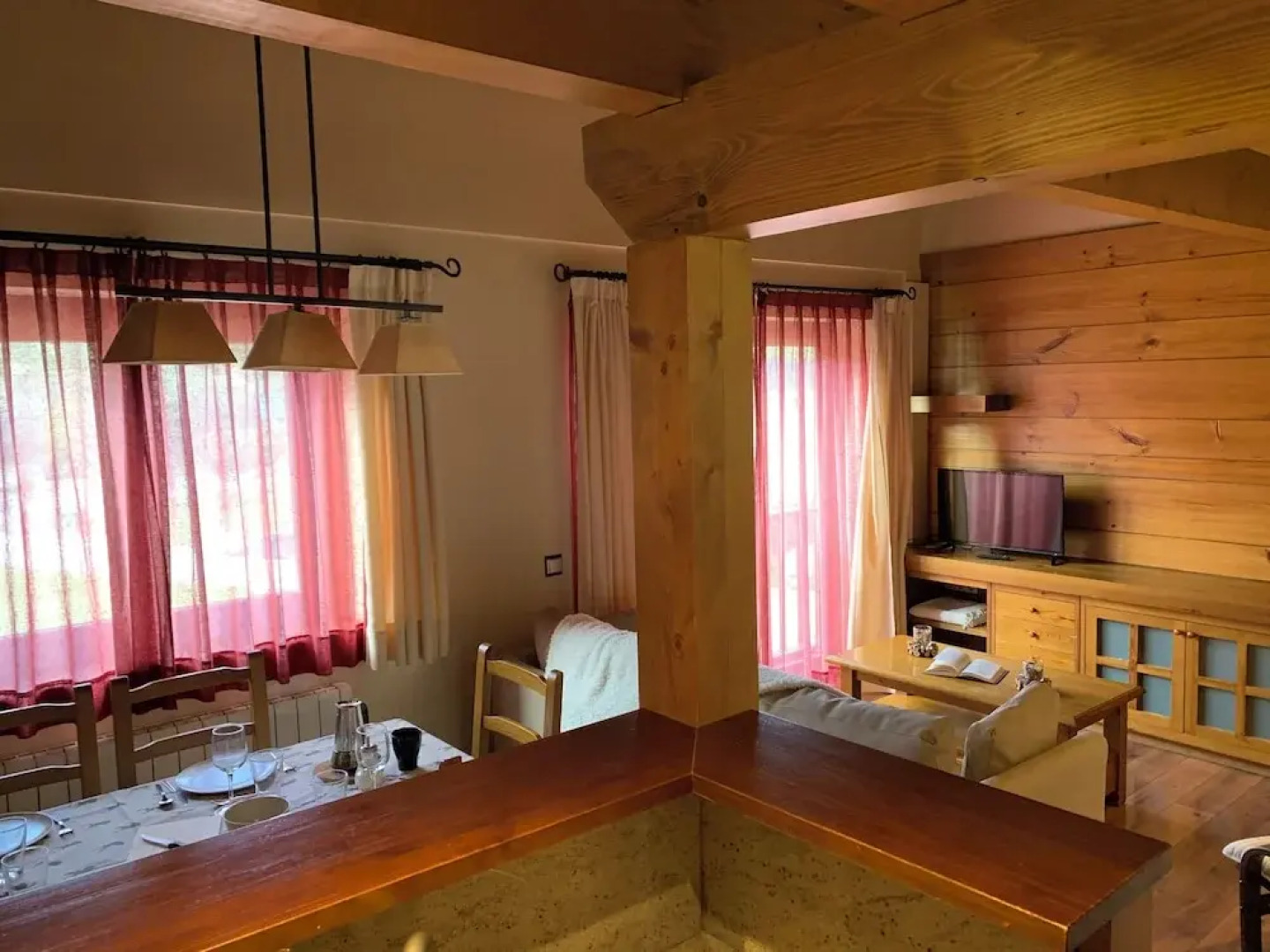 2 Bedroom Duplex Apartment in La Molina