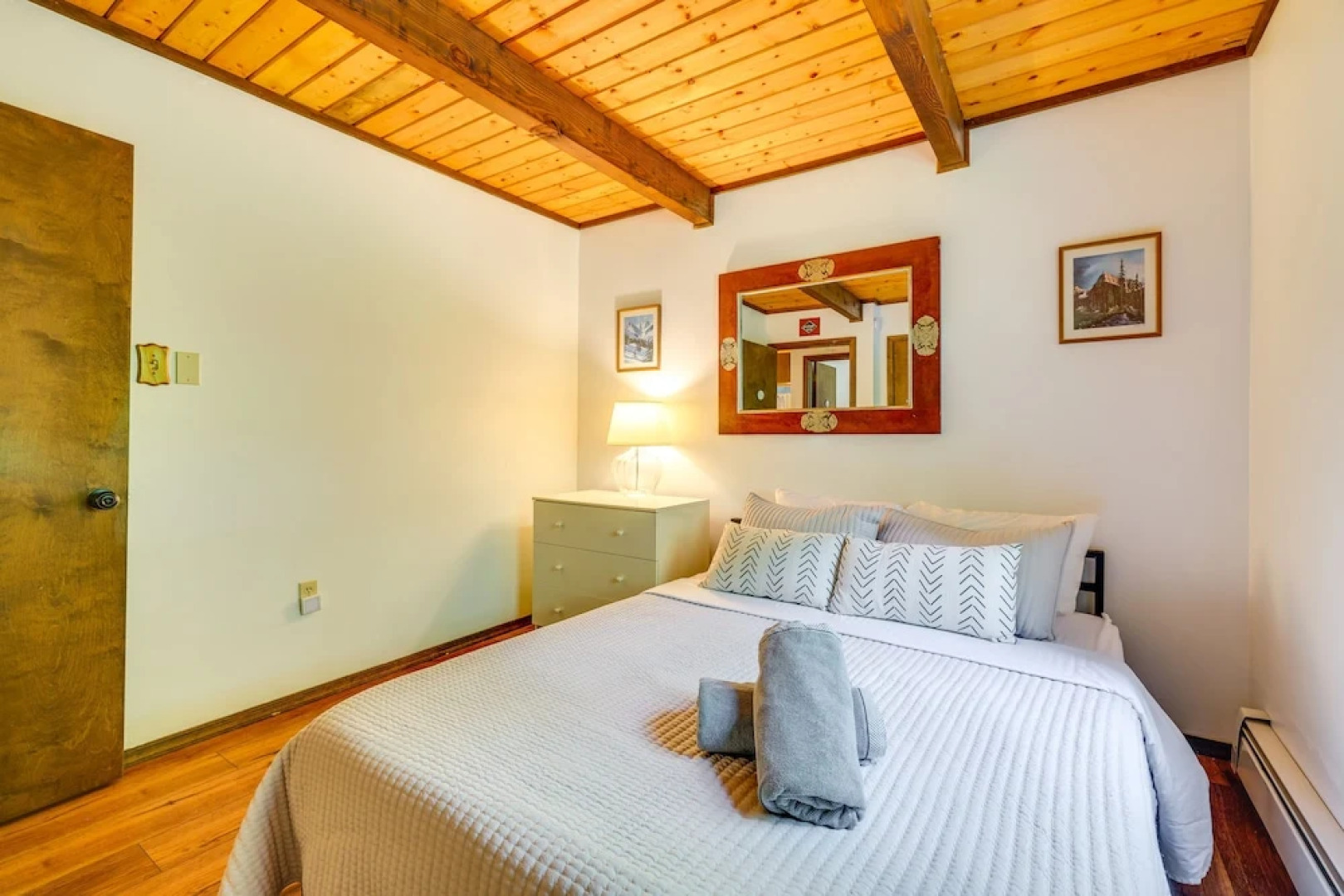 Traditional Blakeslee Chalet: Deck & Lake Access!