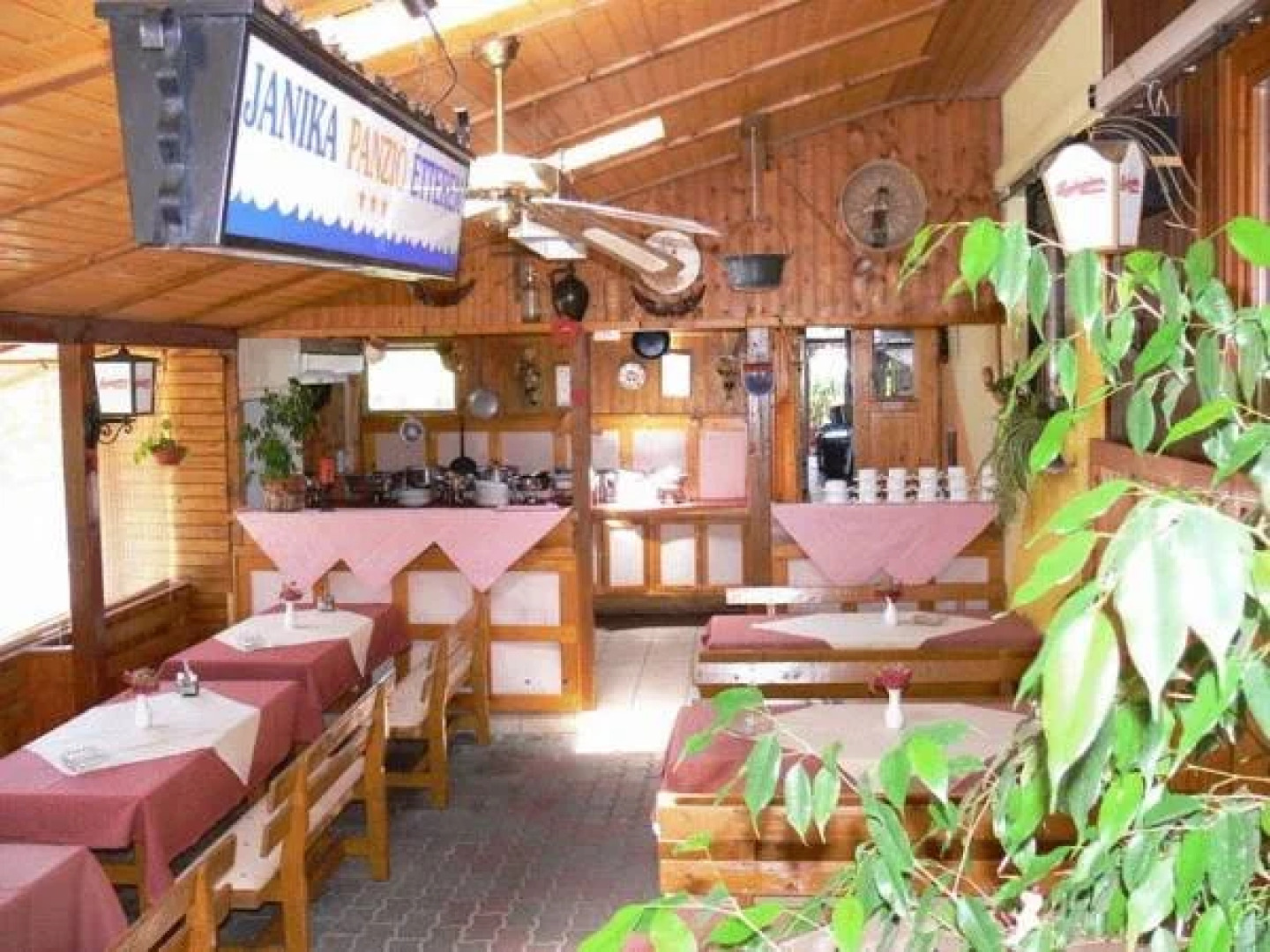 Janika Pension & Restaurant