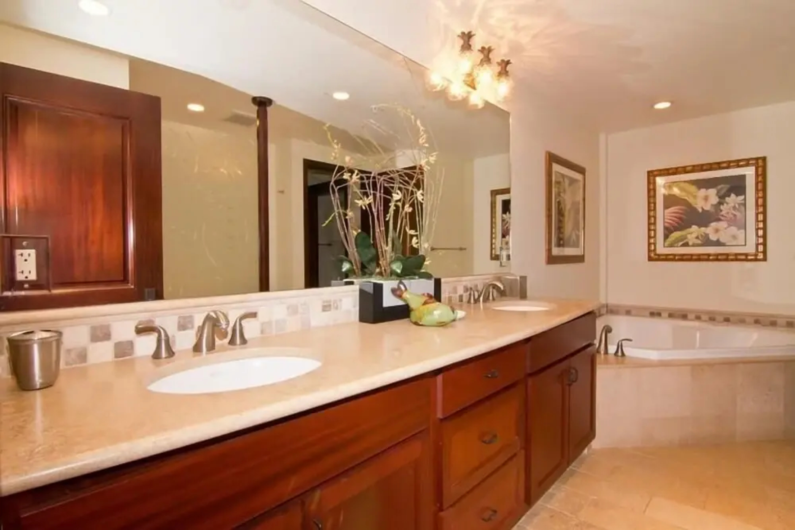 Waipouli Beach Resort A-303