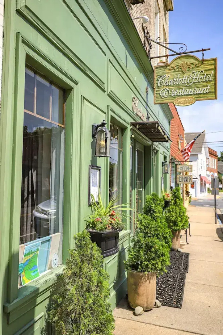 The Charlotte Hotel & Restaurant