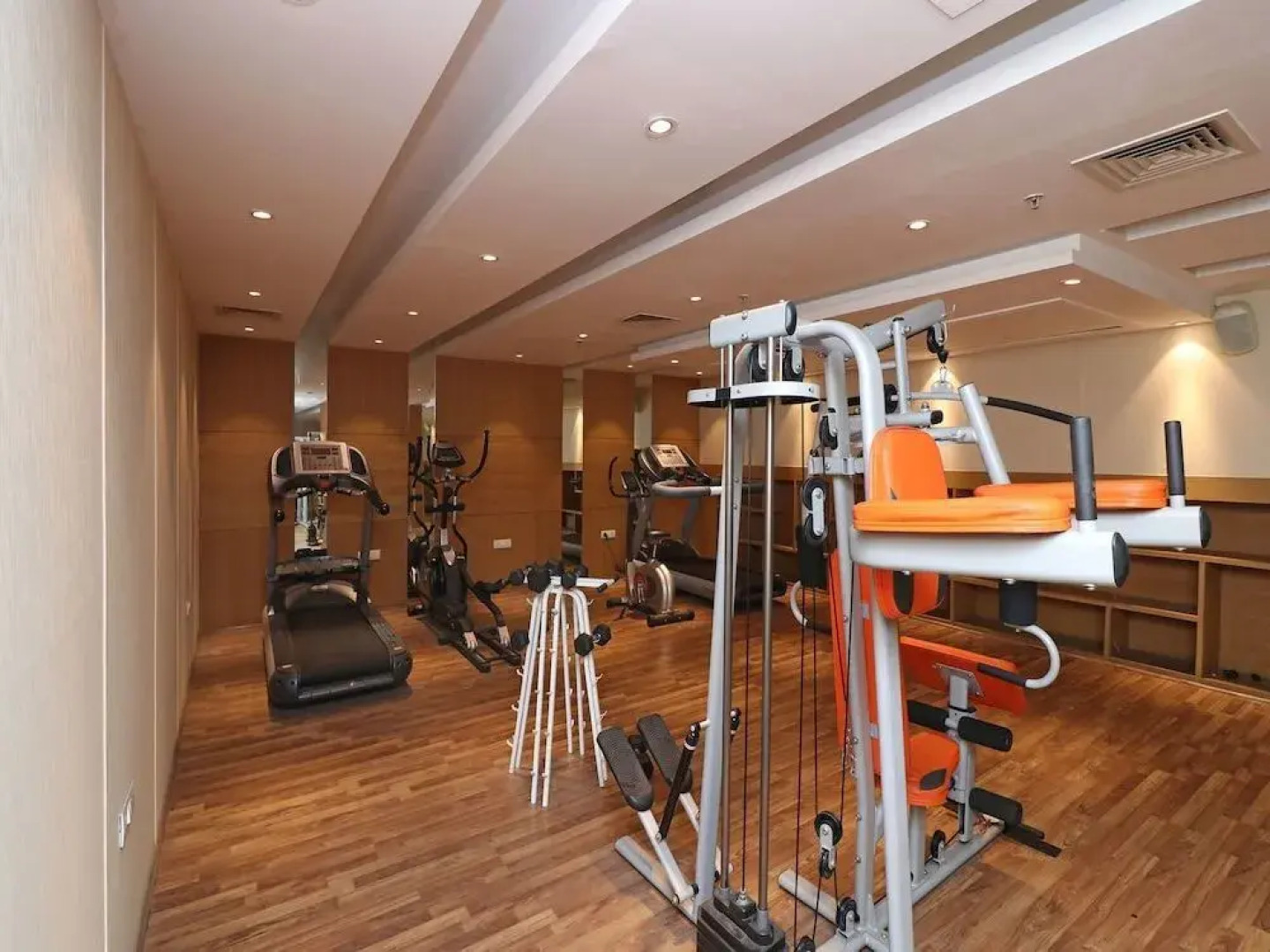 Joy Inn & Suites by OYO Rooms