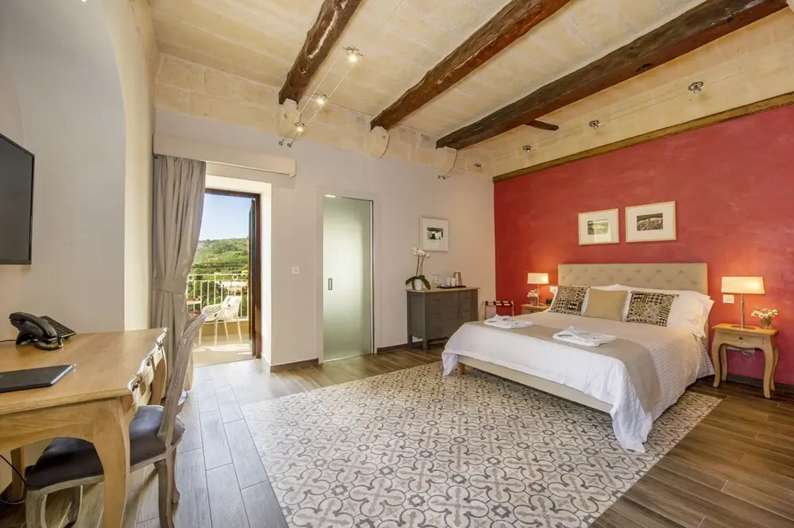 Viewpoint Boutique Living