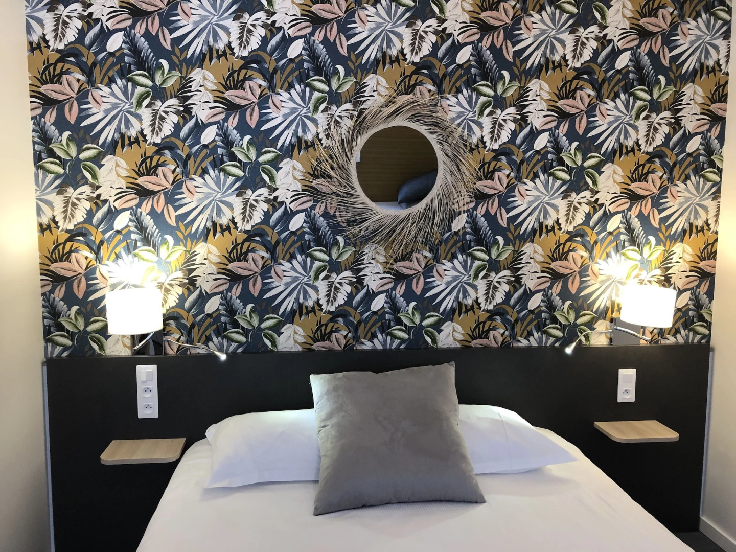 Logis Hôtel Au Chêne Vert