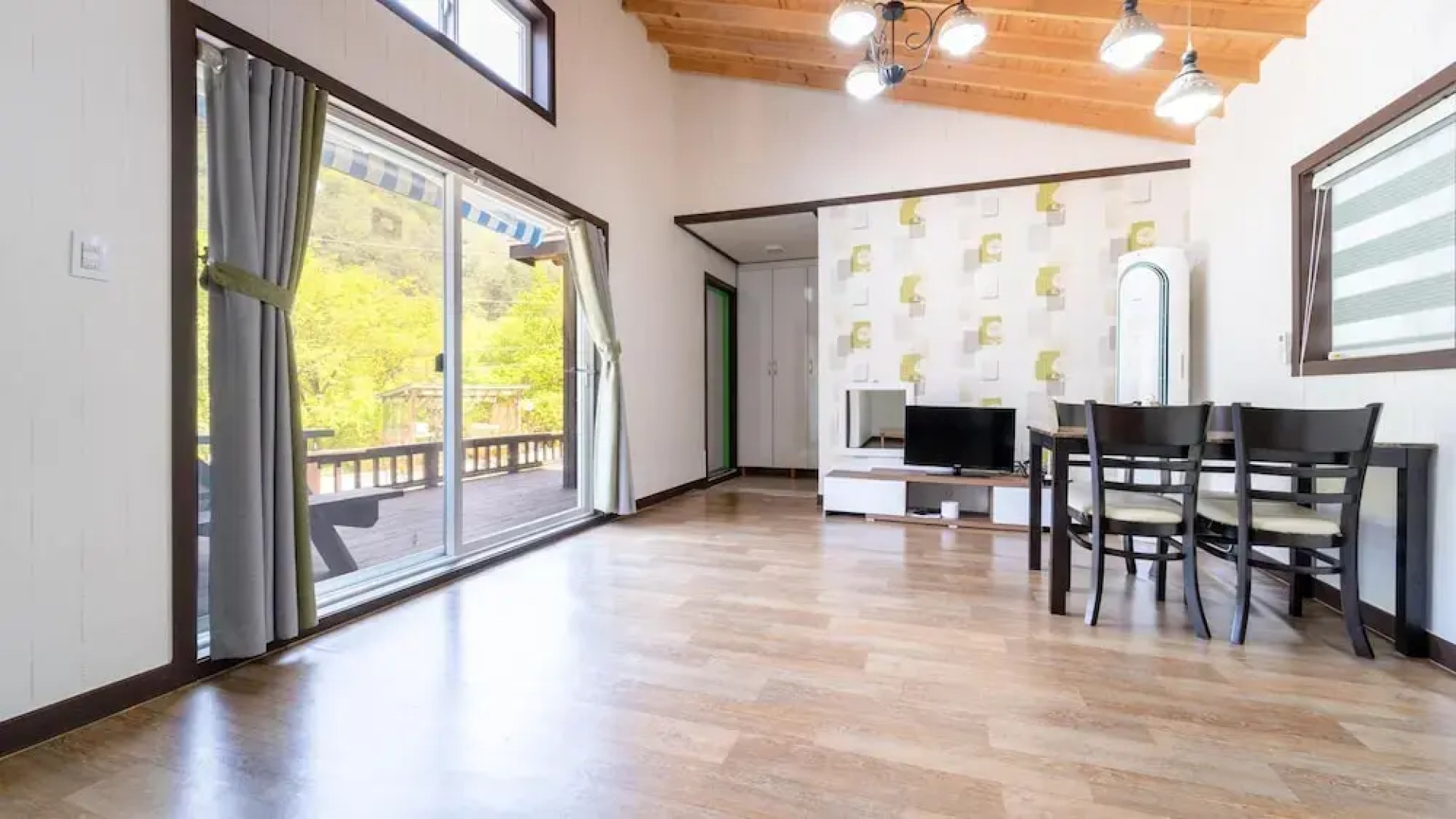 Samcheok Deulre Pension