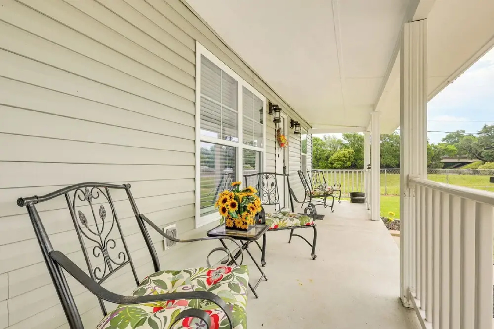 Pensacola Home on 1 Acre w/ Large Yard & Grill!