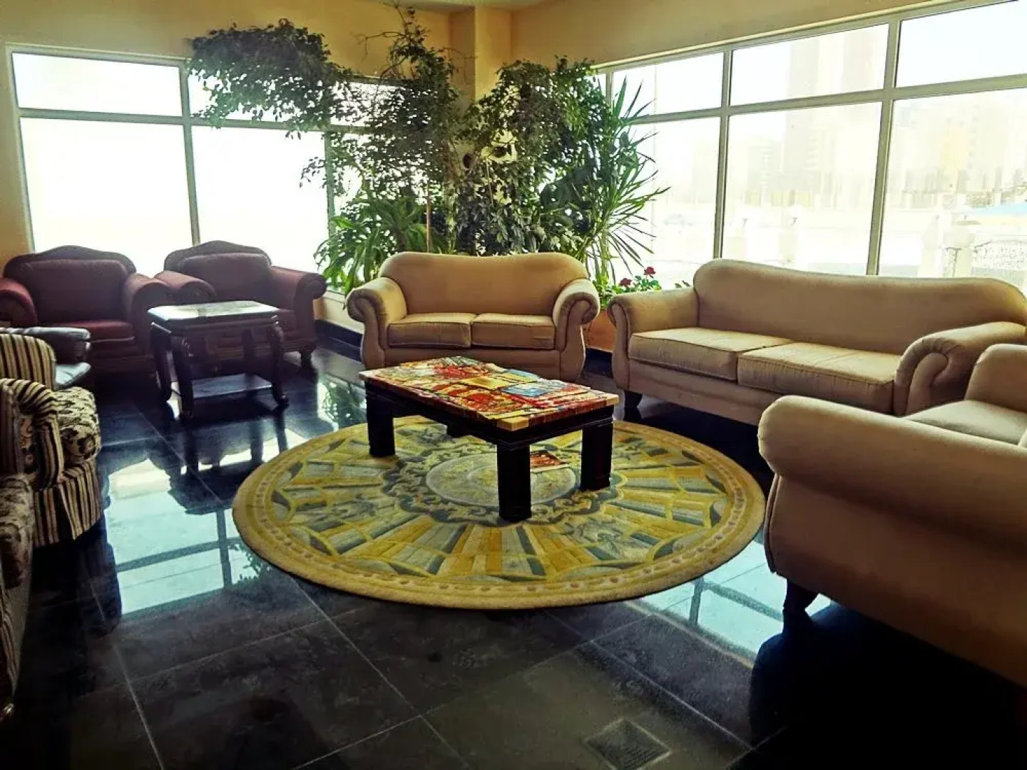 Blue Horizon Apartments