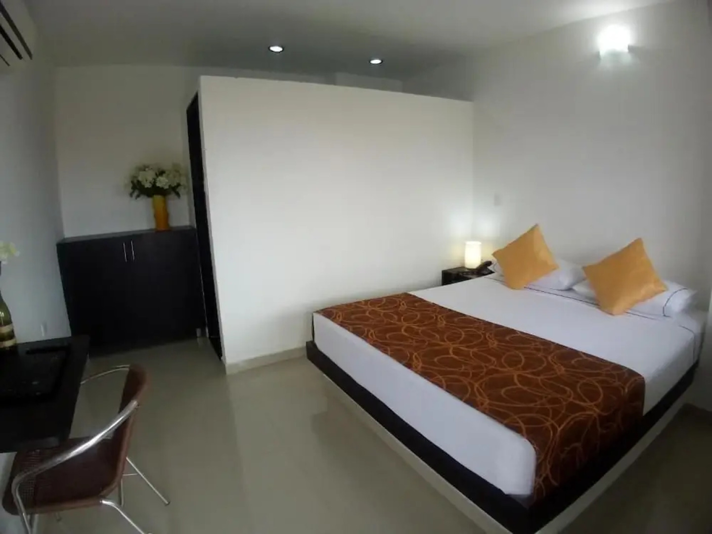 A&L Hoteles - Hotel Adelaida