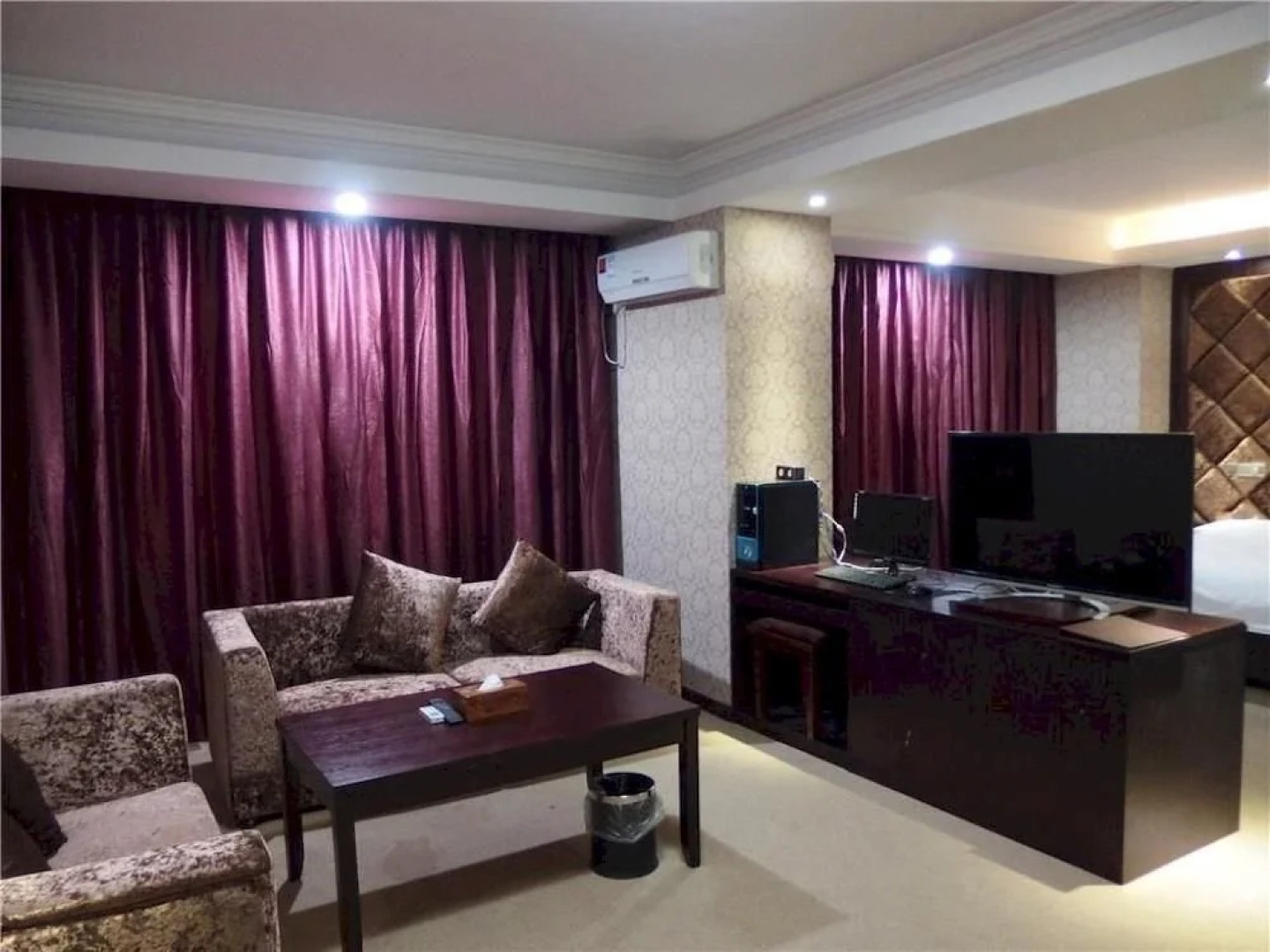 Haoting Holiday Hotel-qinzhou