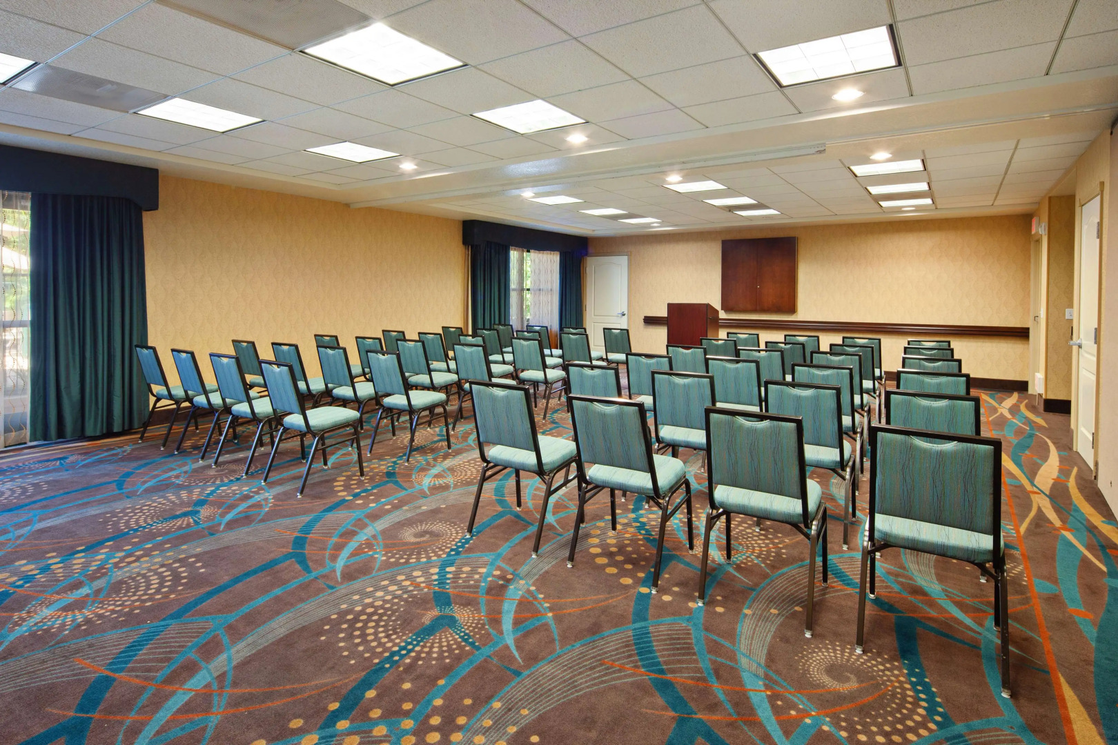 Hampton Inn & Suites Agoura Hills