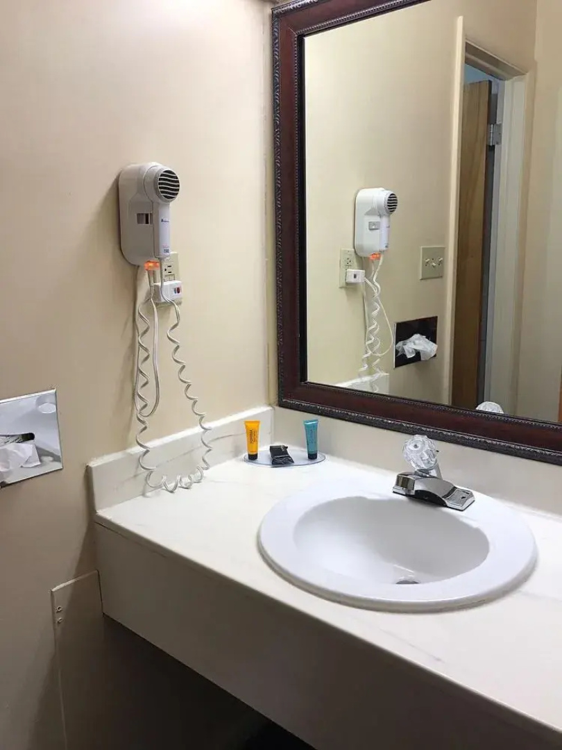 Americas Best Value Inn Goodland