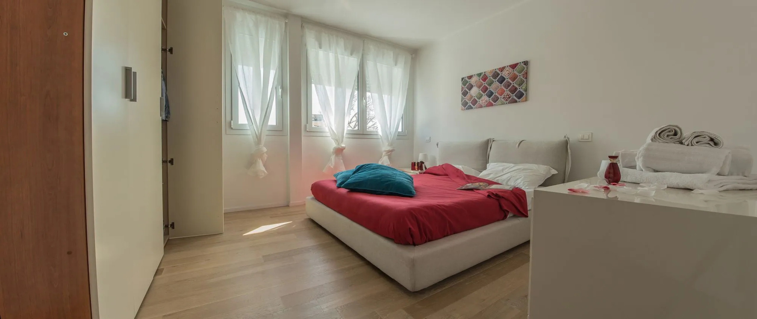 Santa Sofia Apartments