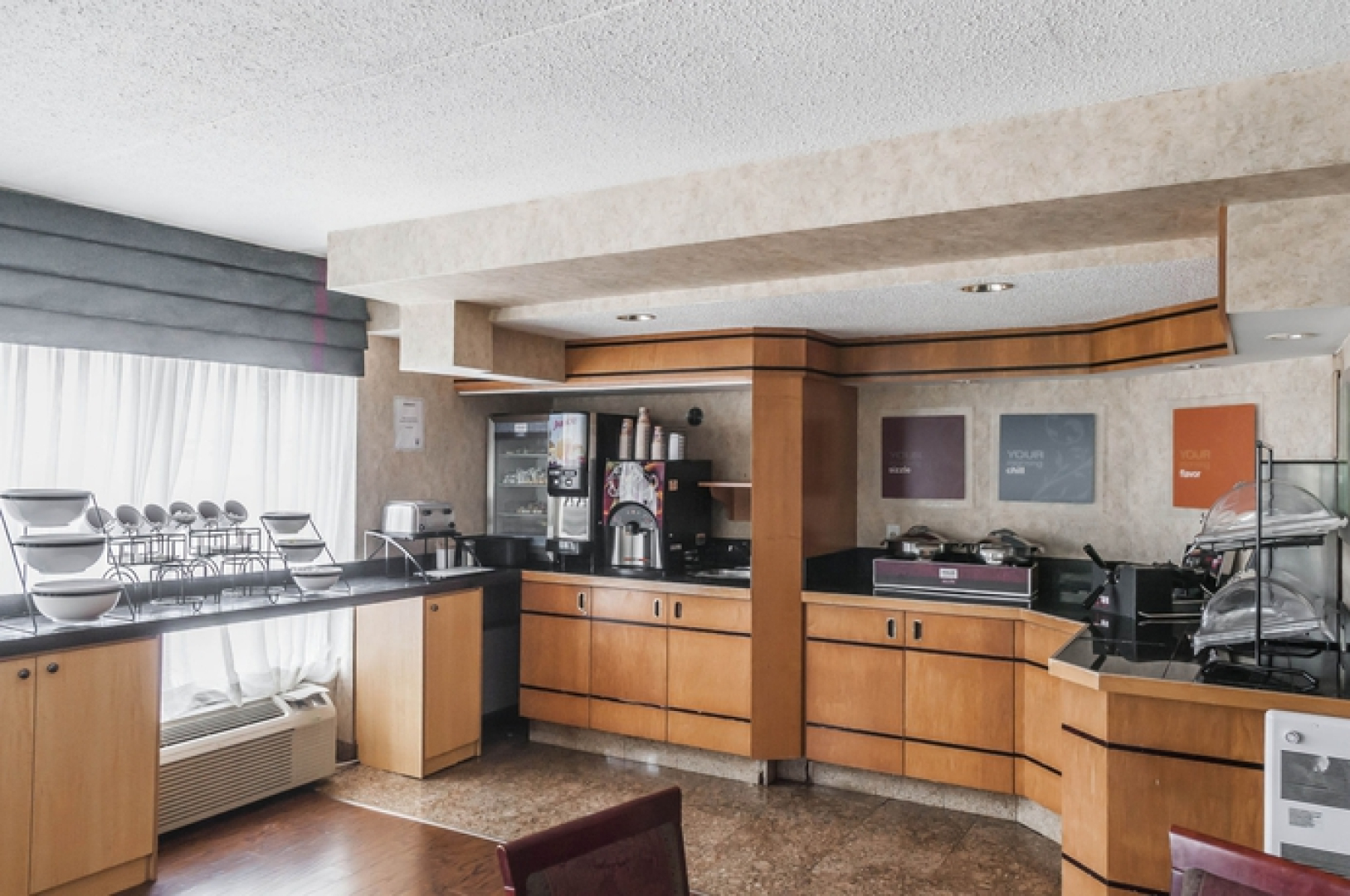 Mississauga Inn & Suites