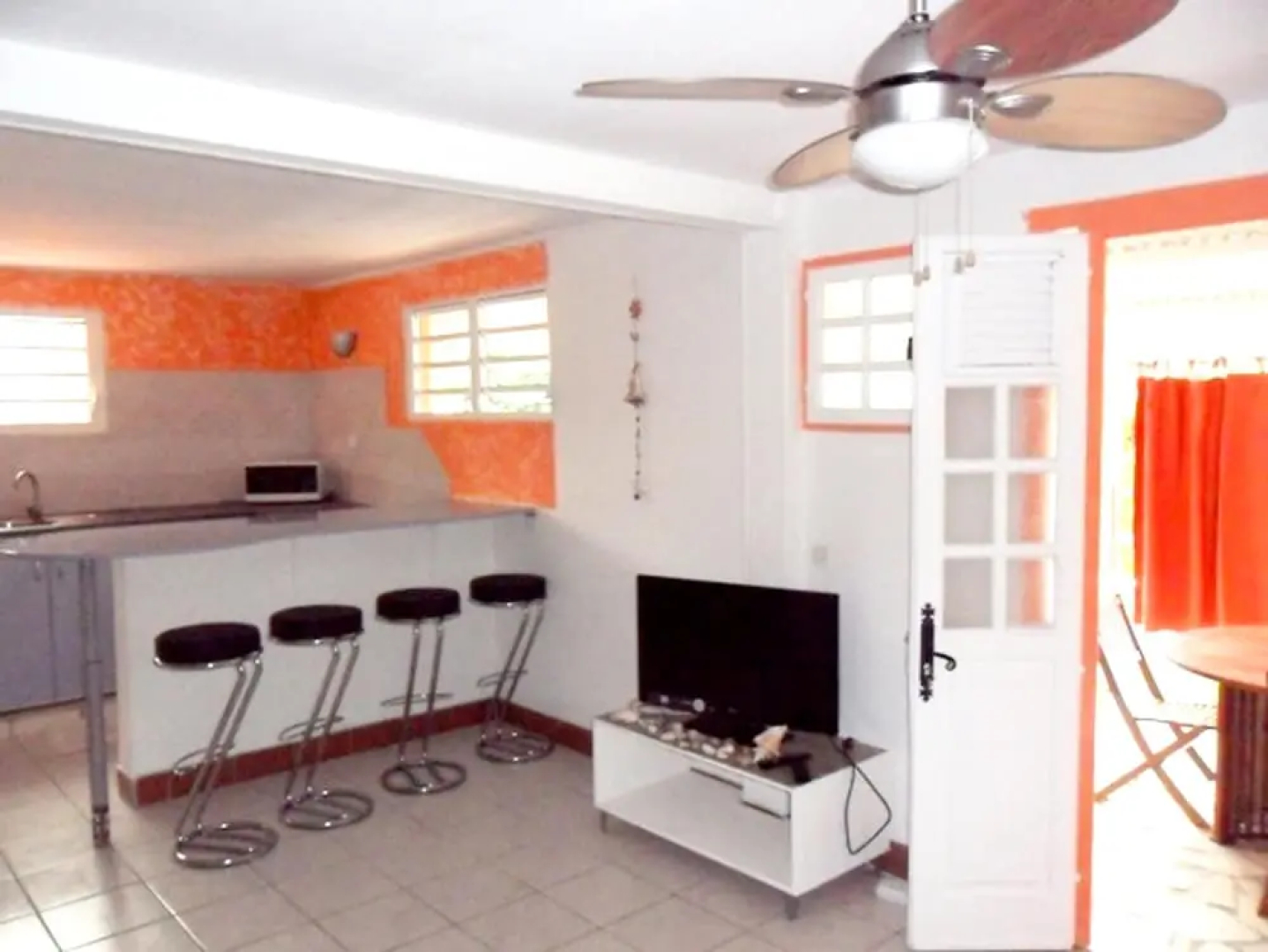 Apartment With 2 Bedrooms in Sainte-luce, With Wonderful Mountain View