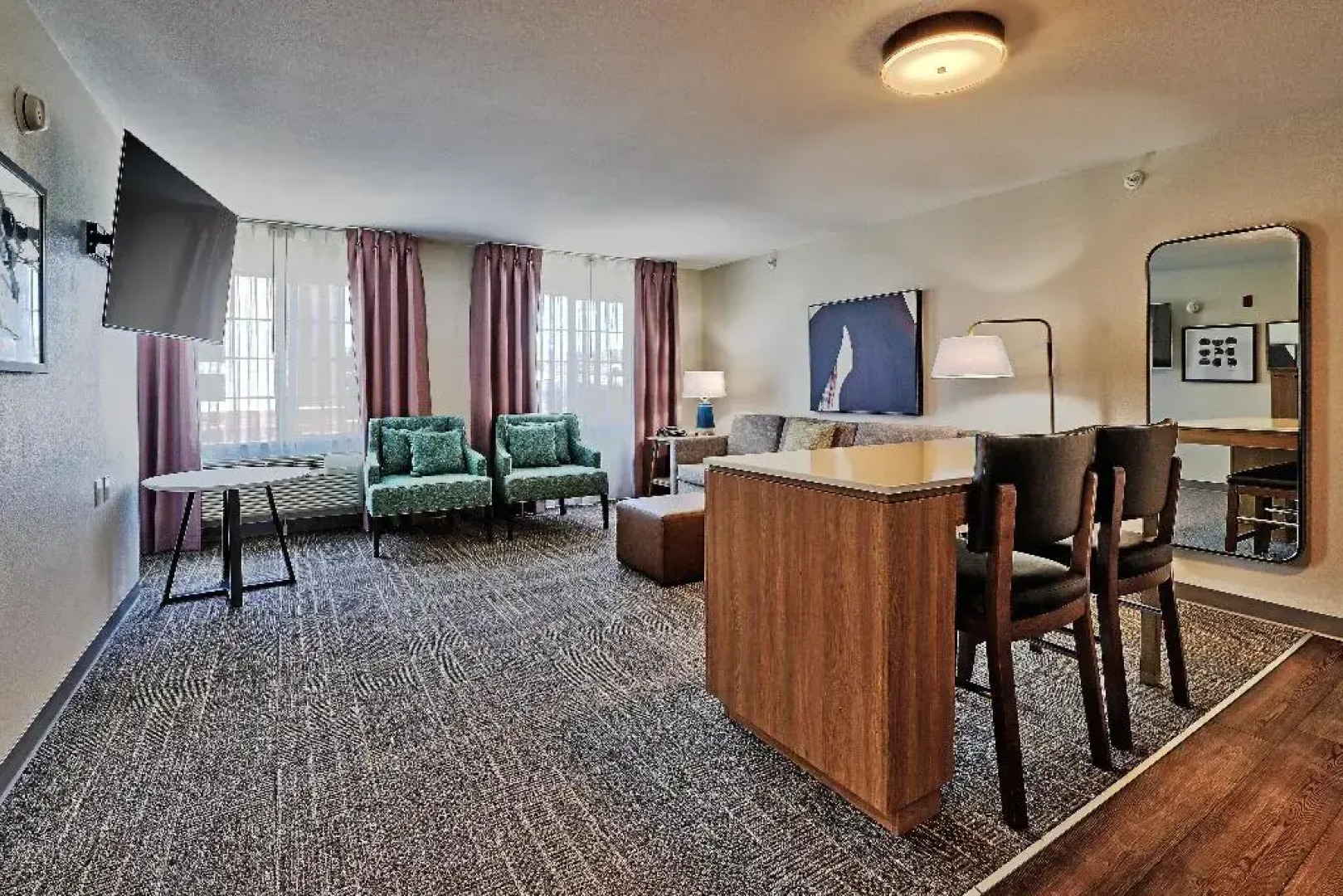 Staybridge Suites Albuquerque - Airport by IHG