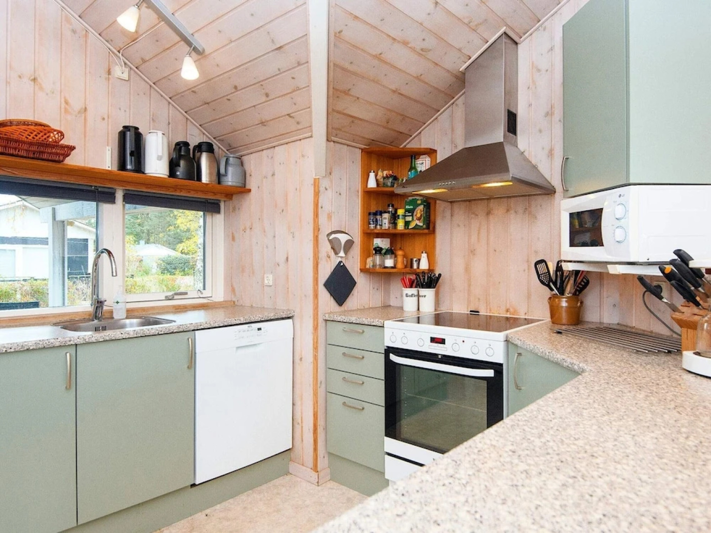 10 Person Holiday Home in Farvang-by Traum