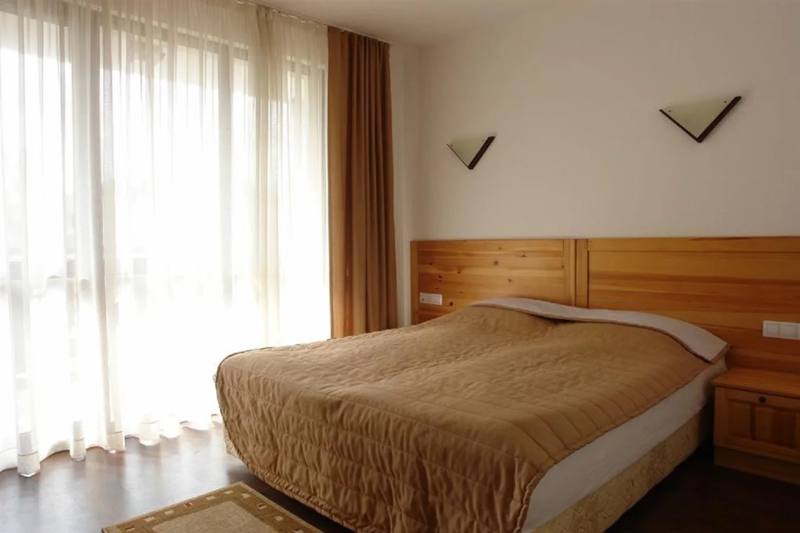 Winslow Infinity Apart Hotel