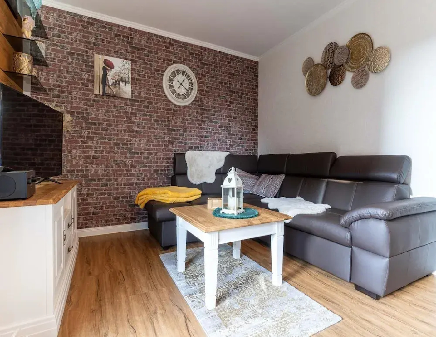 Apartment in Westerdeichstrich Near North Sea