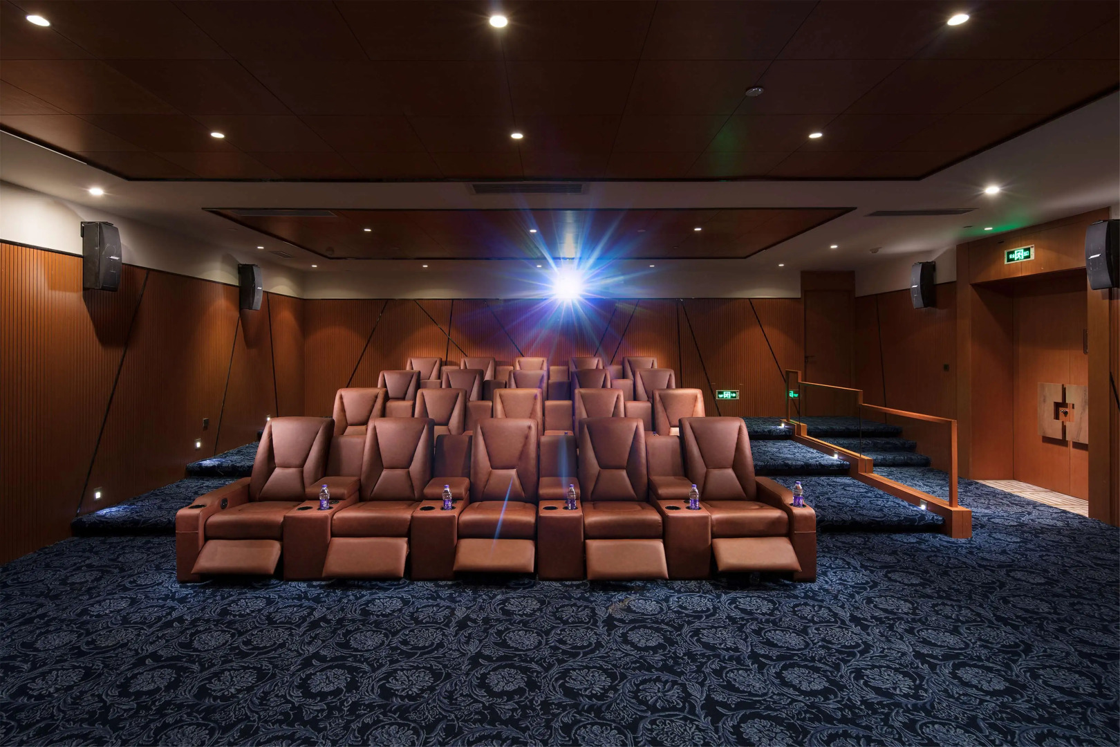 Hilton Linzhi Resort