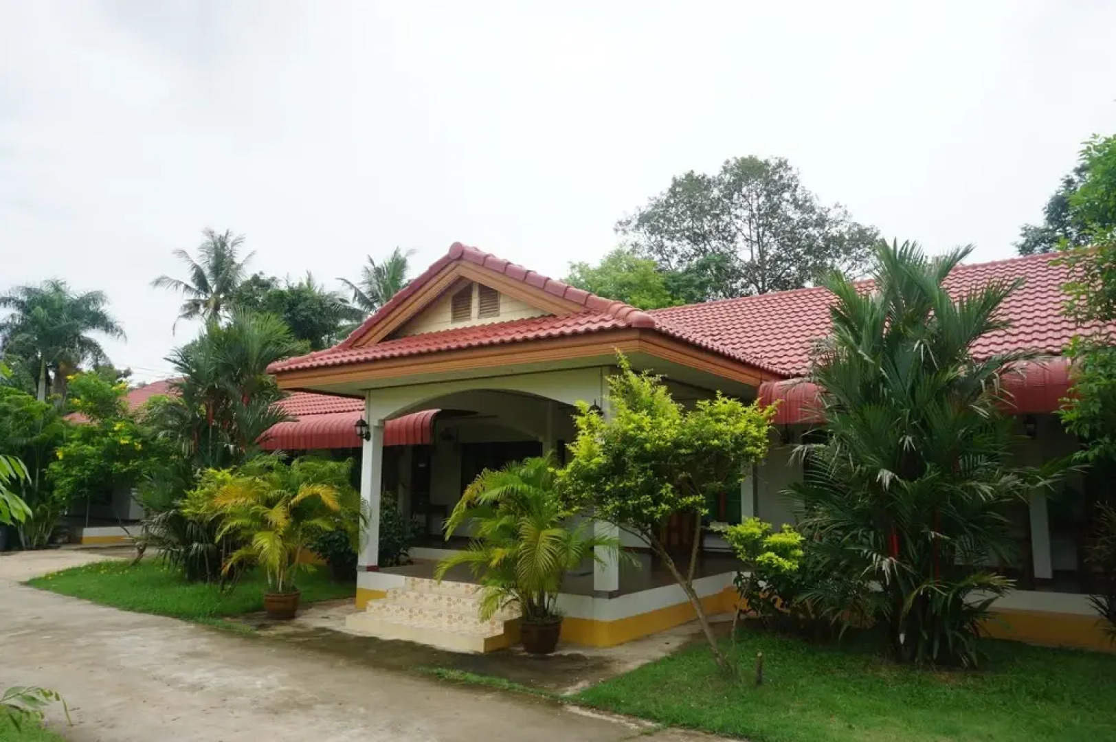Baan Suan Varaphan