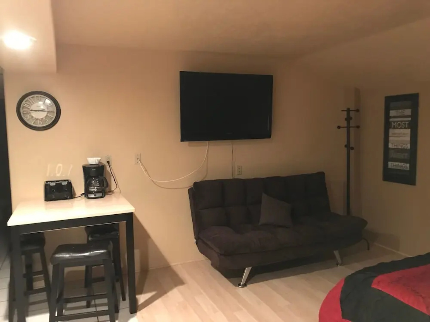 Economy Guest Village and Apartments