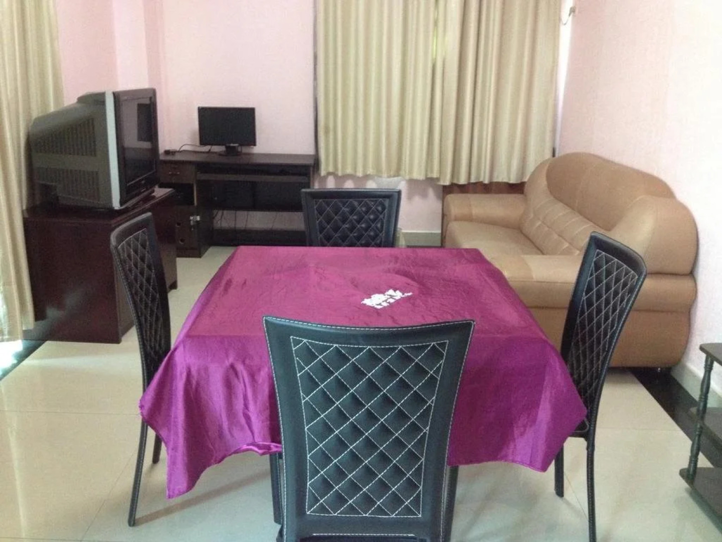 Yunfu Xinxing Lido Hotel