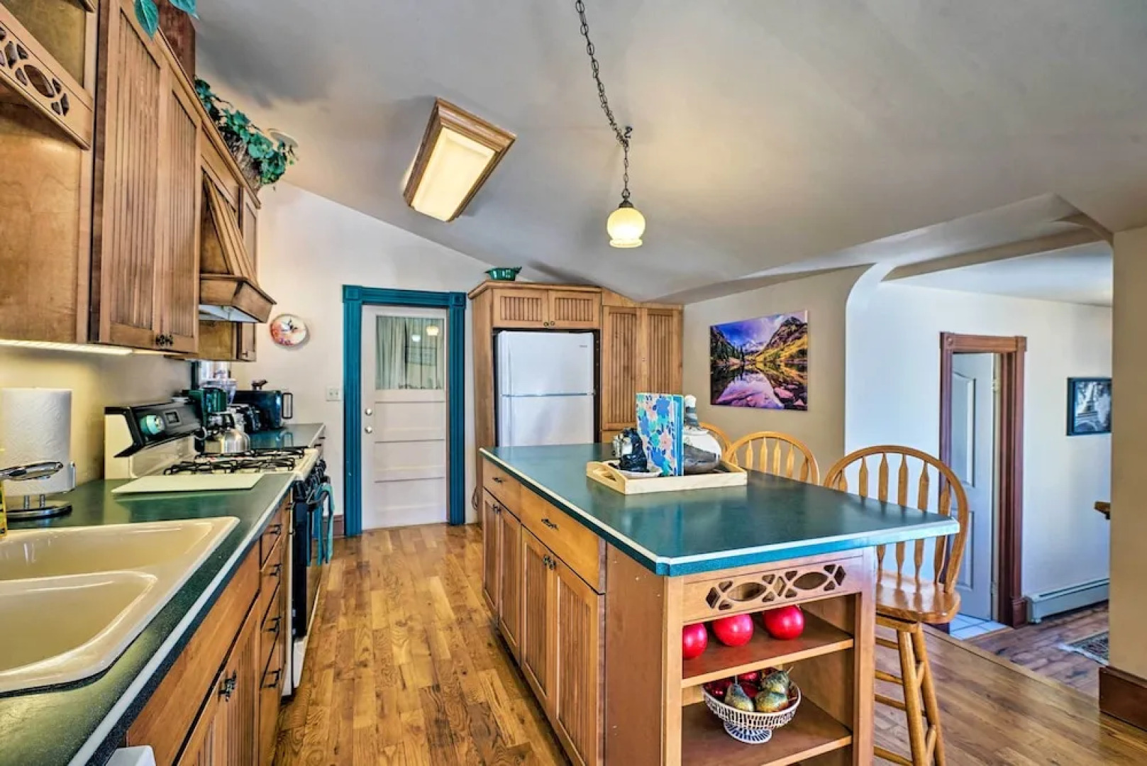 'victory Victorian House' - Walk to Dtwn Glenwood!