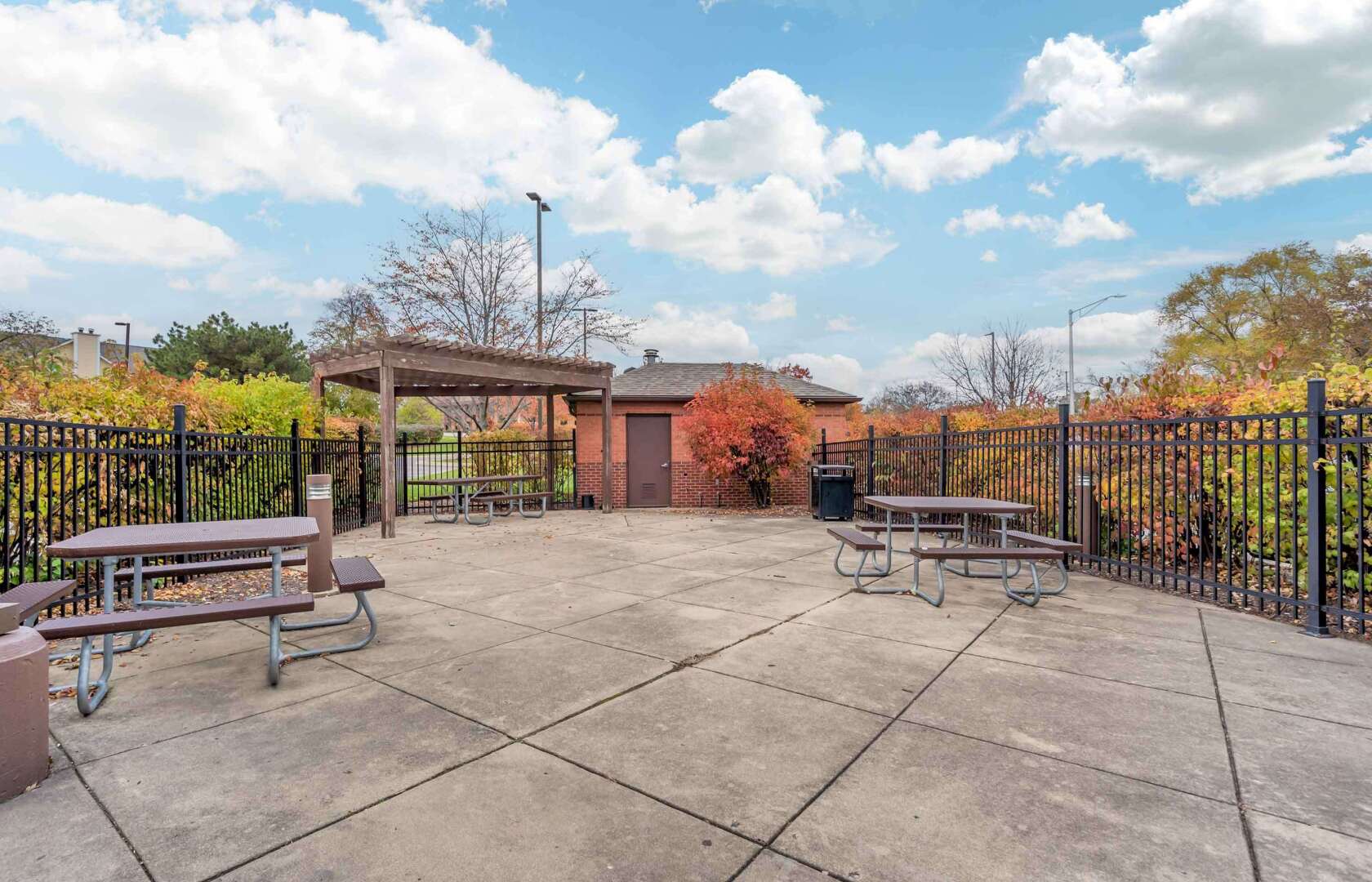 Extended Stay America Suites Chicago Lombard Yorktown Center