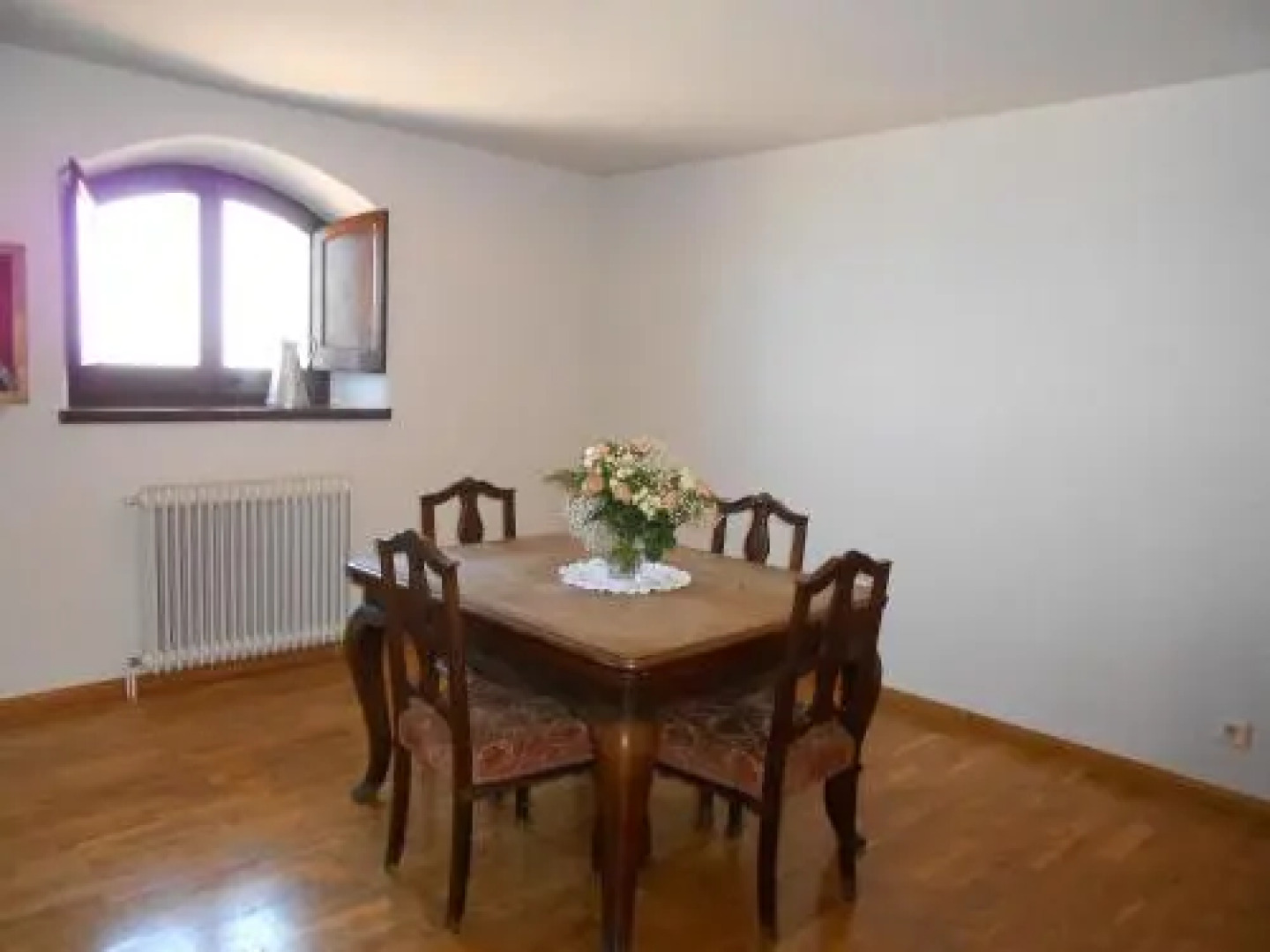 Santuari de la Salut de Sant Feliu de Pallerols