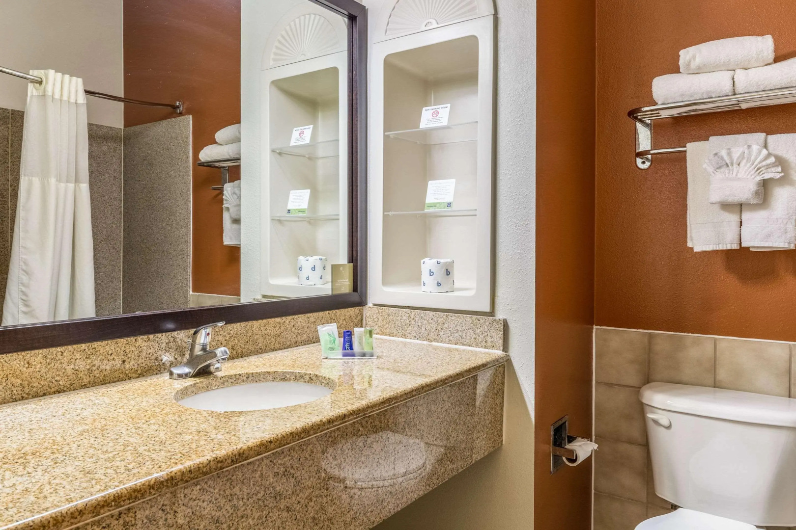 Sleep Inn & Suites Stafford - Sugarland