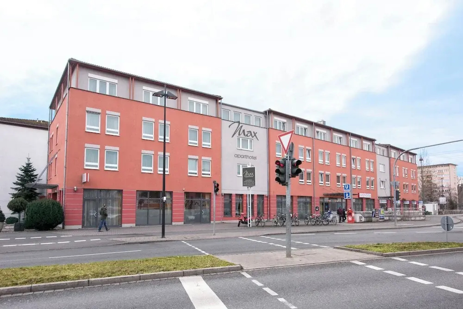 Max Aparthotel by Homekeepers