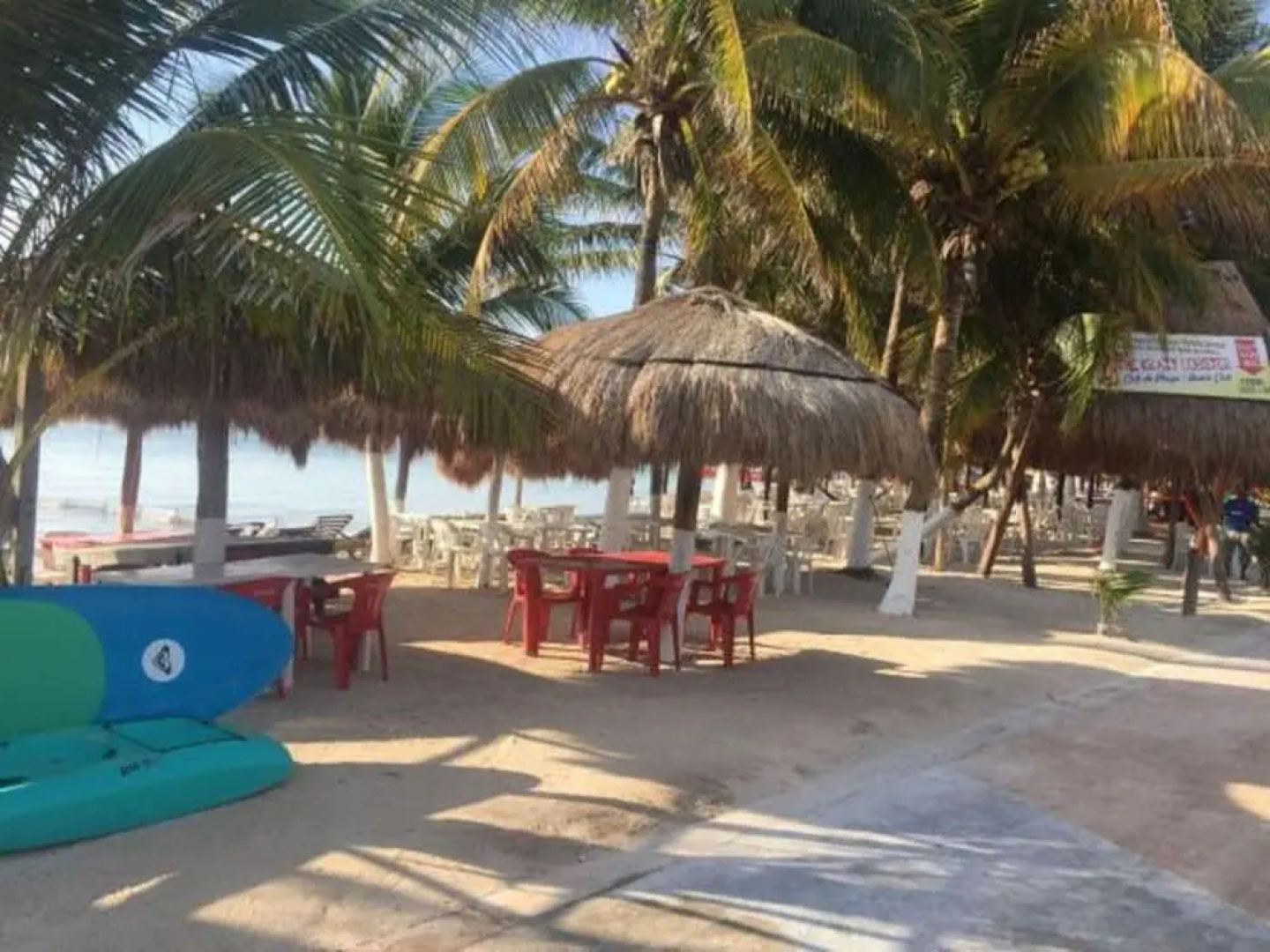 Maha Sand Suites Hostel & Hotel