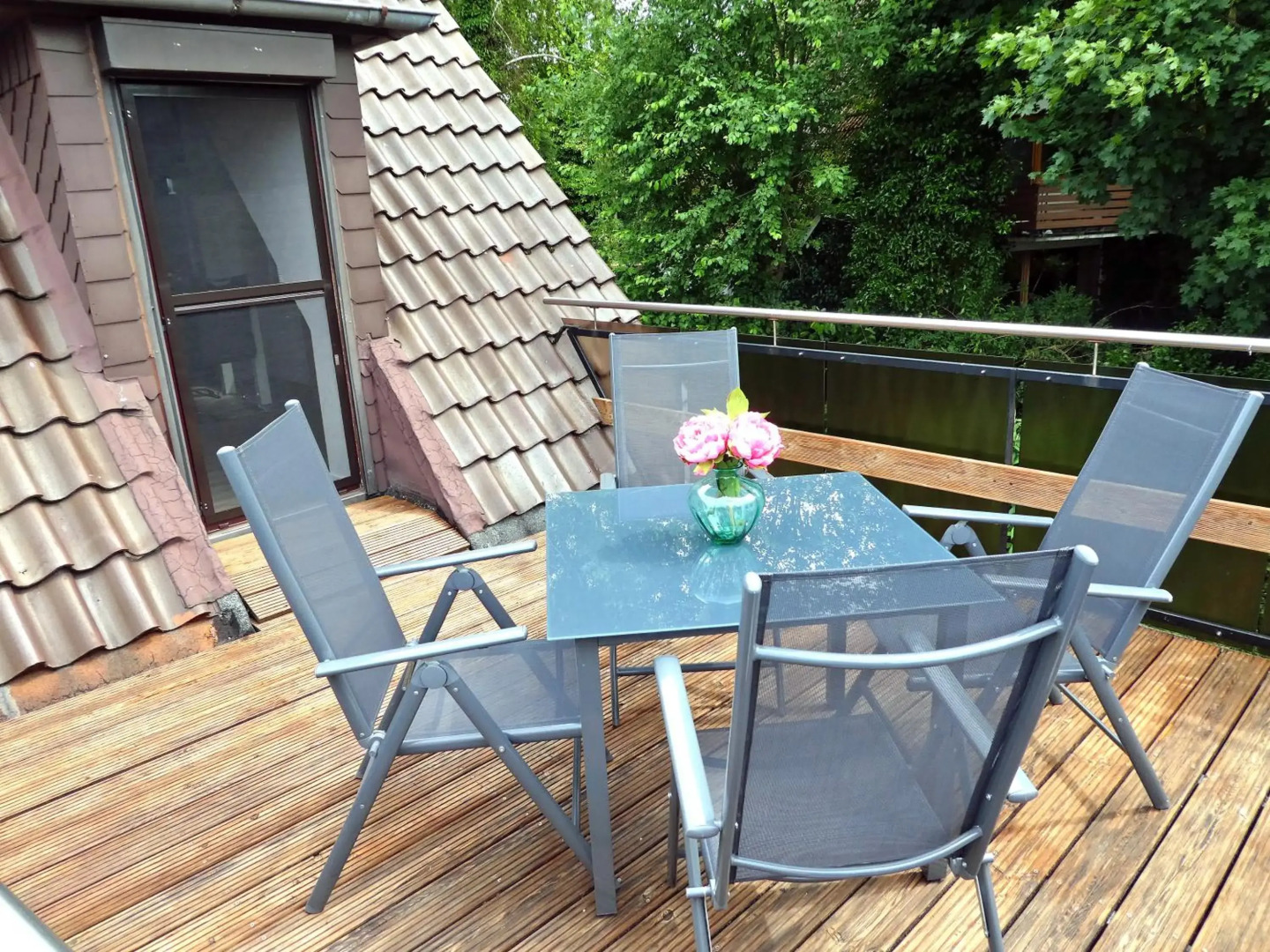 Peedy's luxuriöse 60m² Wohnung mit Balkonterrasse