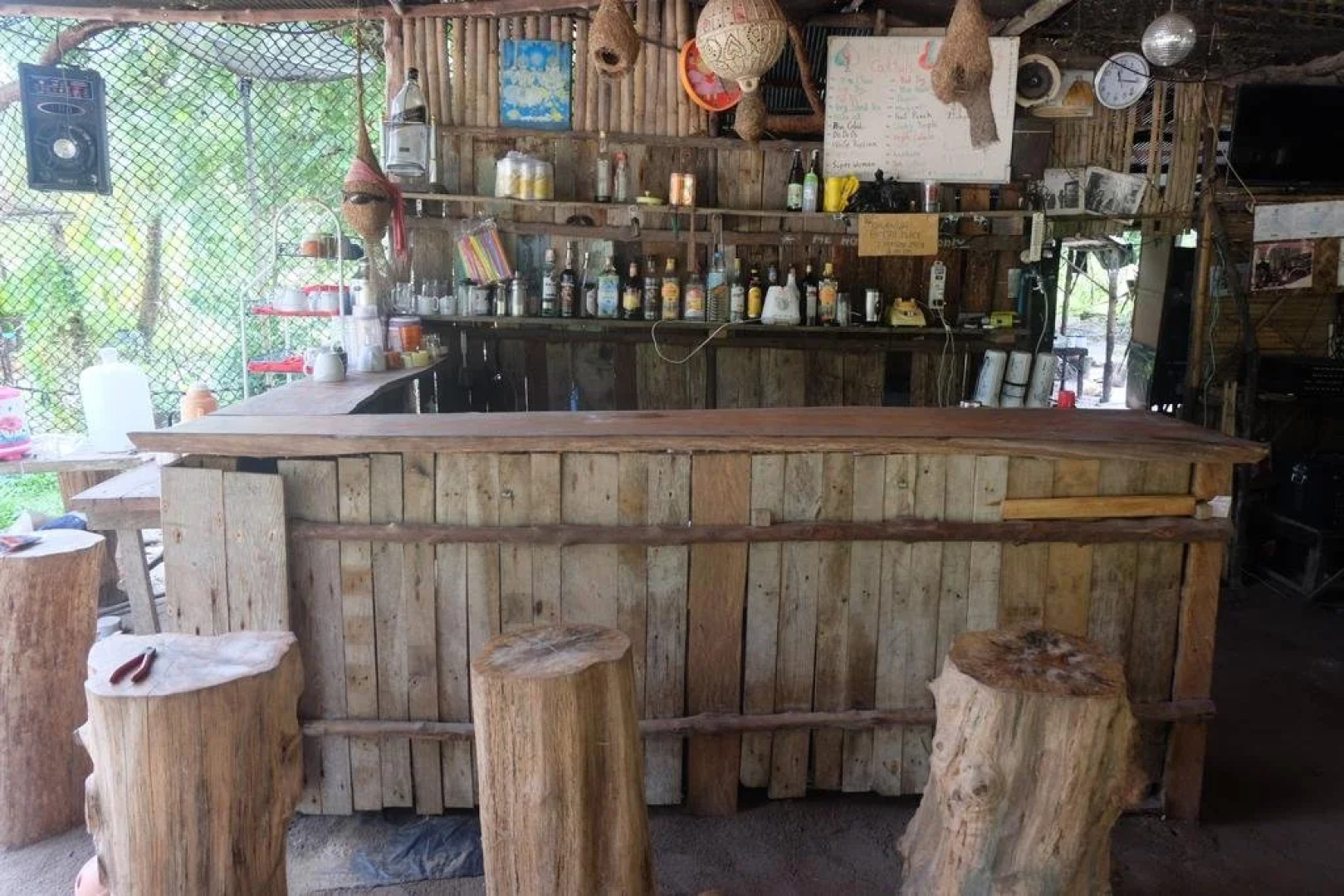 Mr. Chuoi Bar and Hut