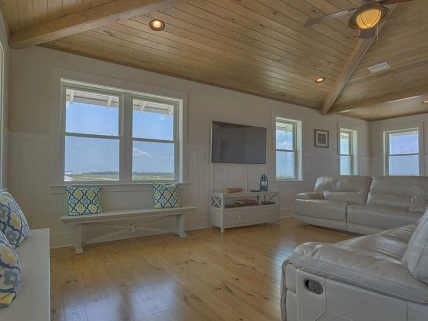 Tin Roof Sundae by Meyer Vacation Rentals