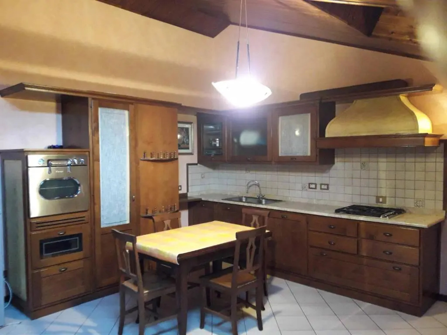 Appartamento in piazza Umberto I a Poviglio(RE)