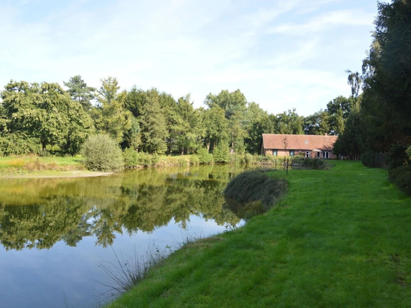 Quaint Holiday Home in Ravels With Garden