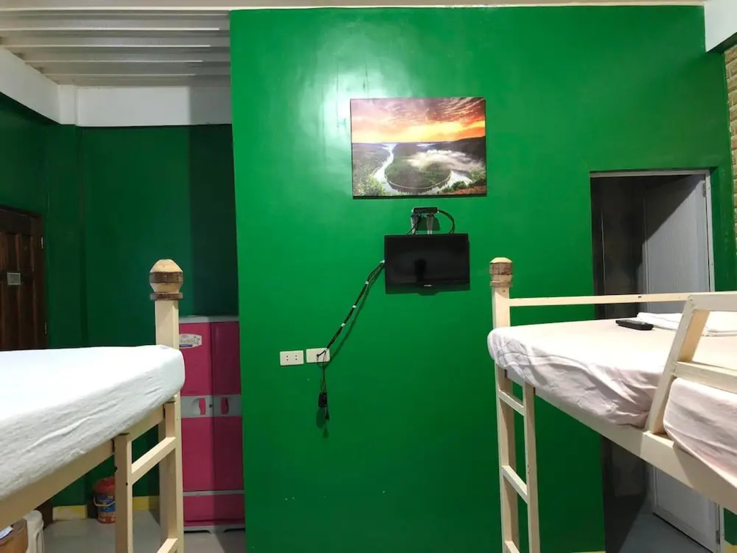 Ravara-Natividad Pension House