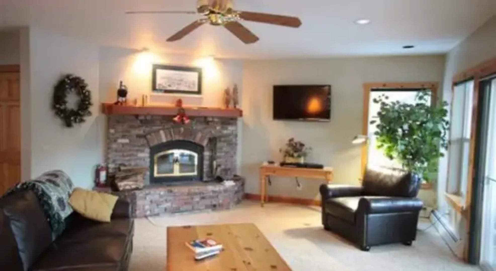 RedAwning Northstar Deluxe Mountain Getaway