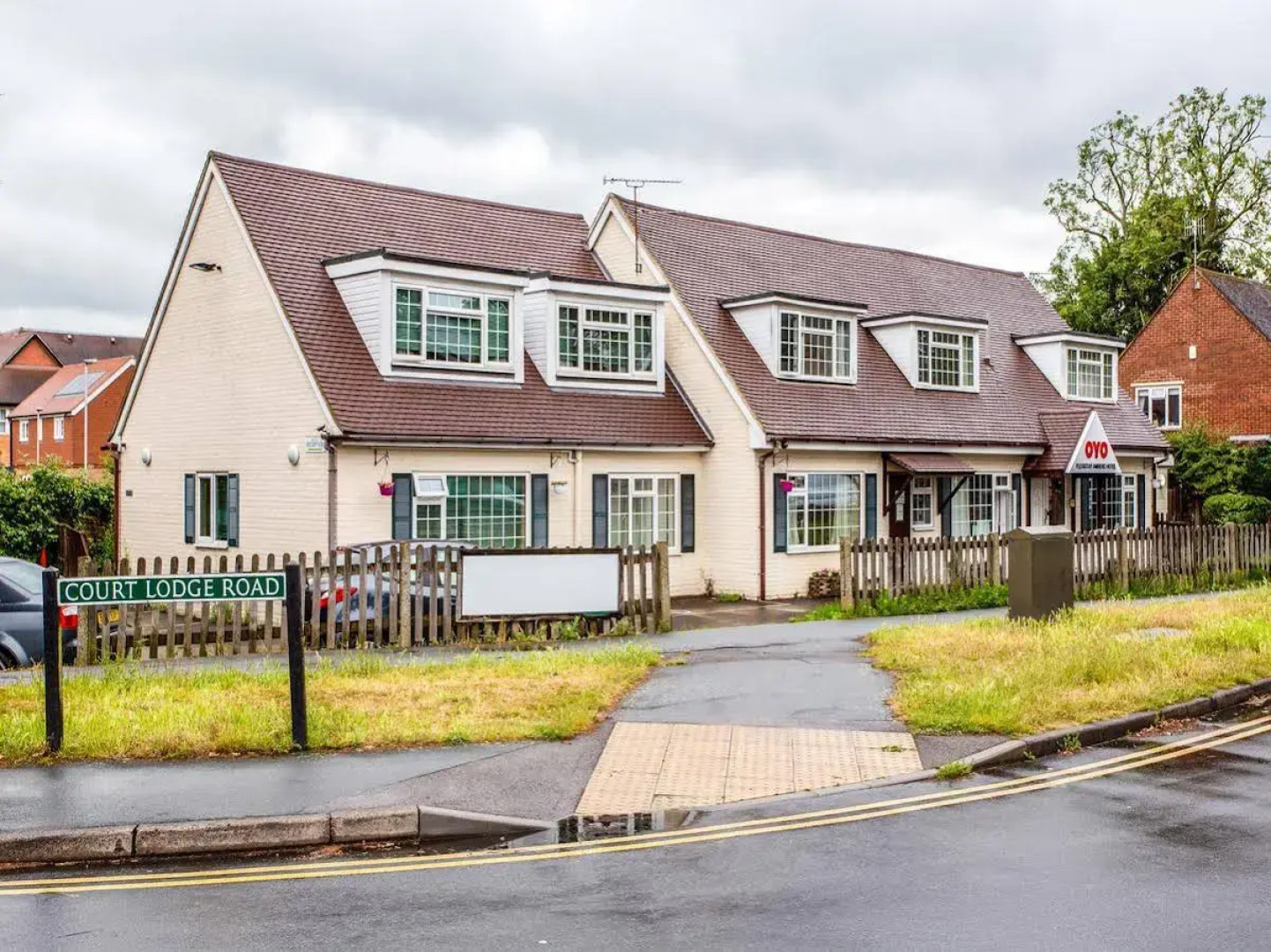 Flexistay Ambers Gatwick Aparthotel