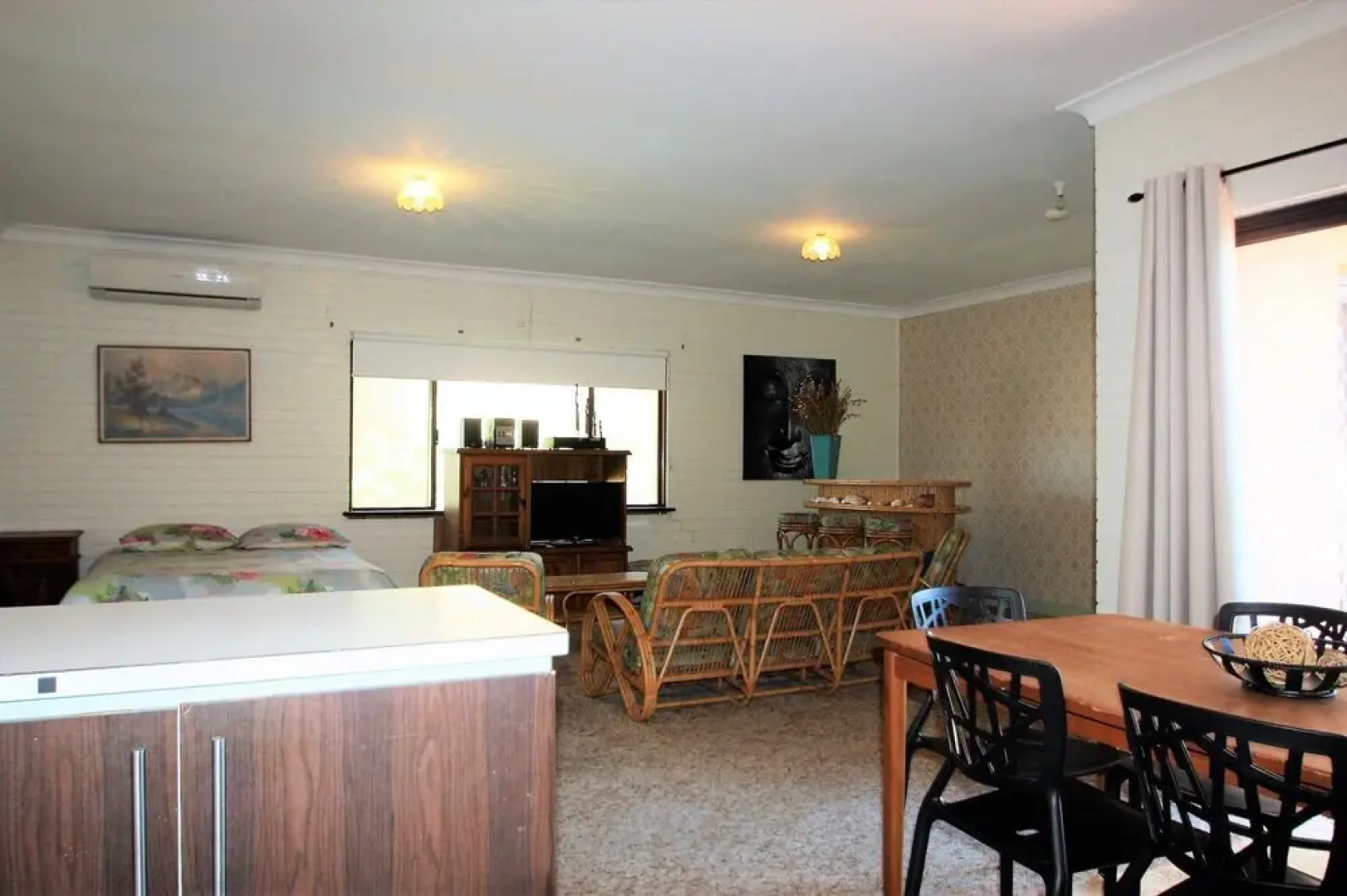 Pine Villas - Walk To Beach Ocean Views