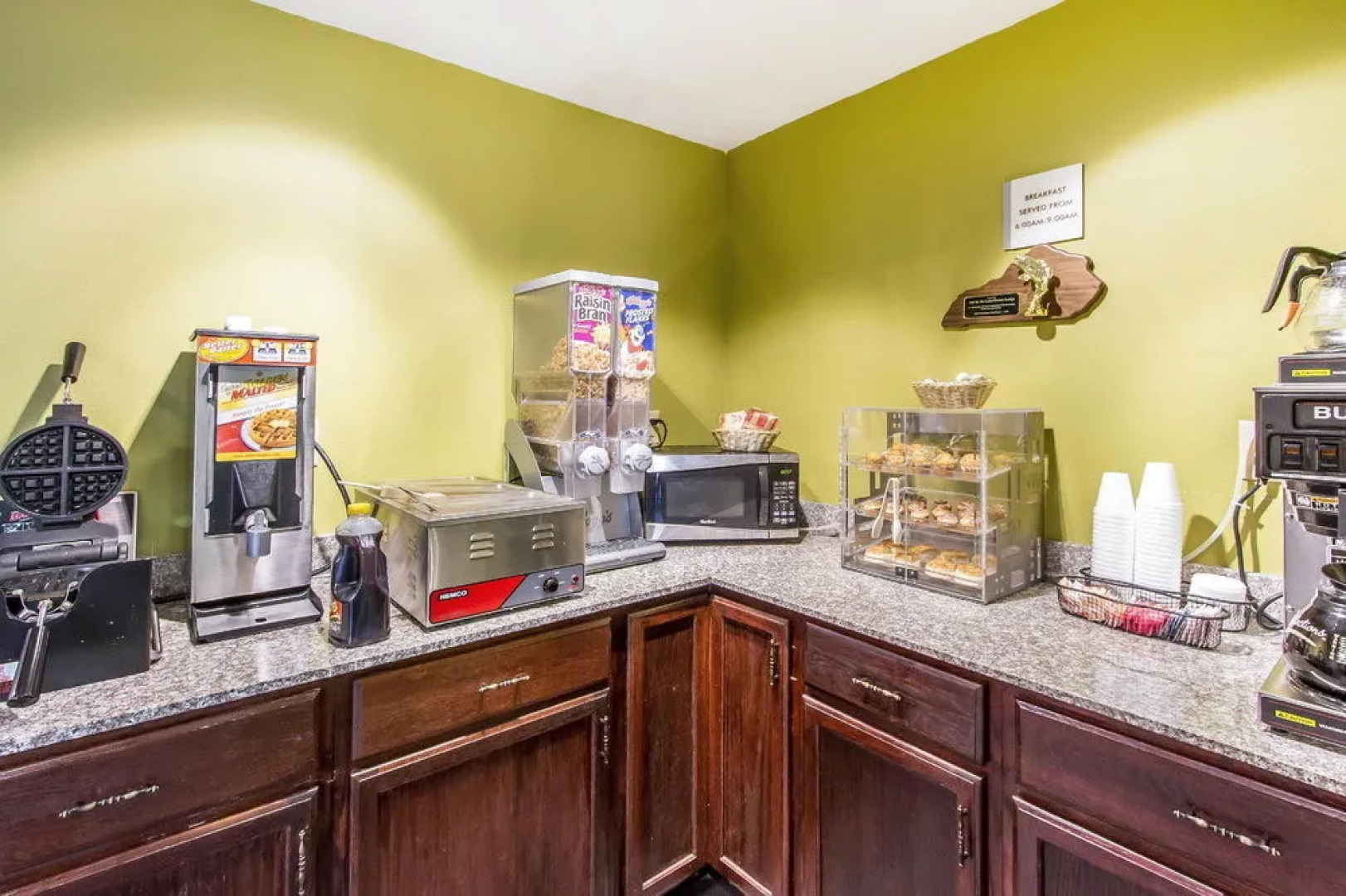 Econo Lodge Inn & Suites Gilbertsville