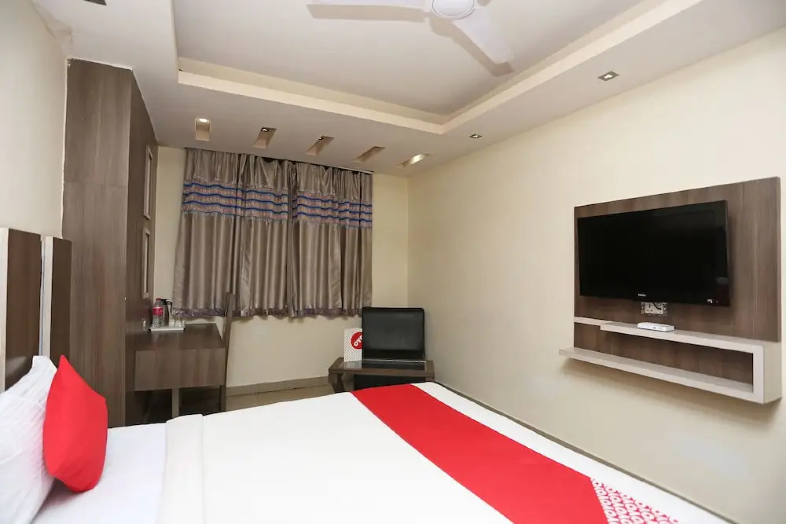 OYO 2925 Hotel Tri Inn