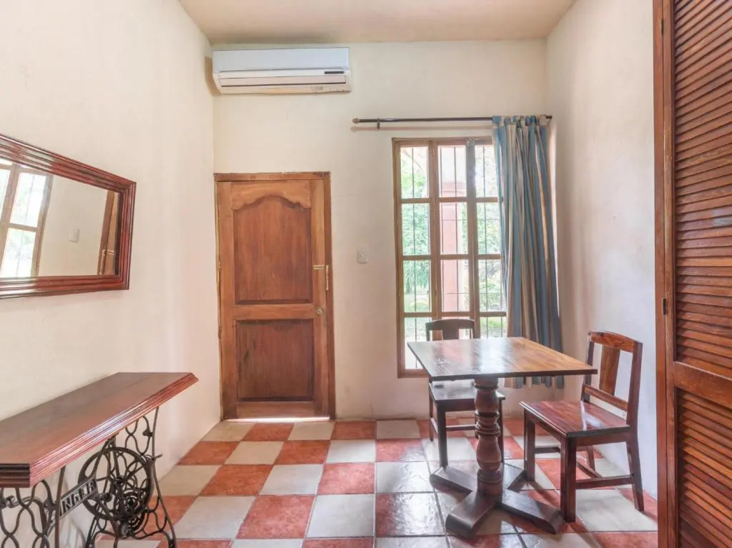 Rancho Hotel El Carmen