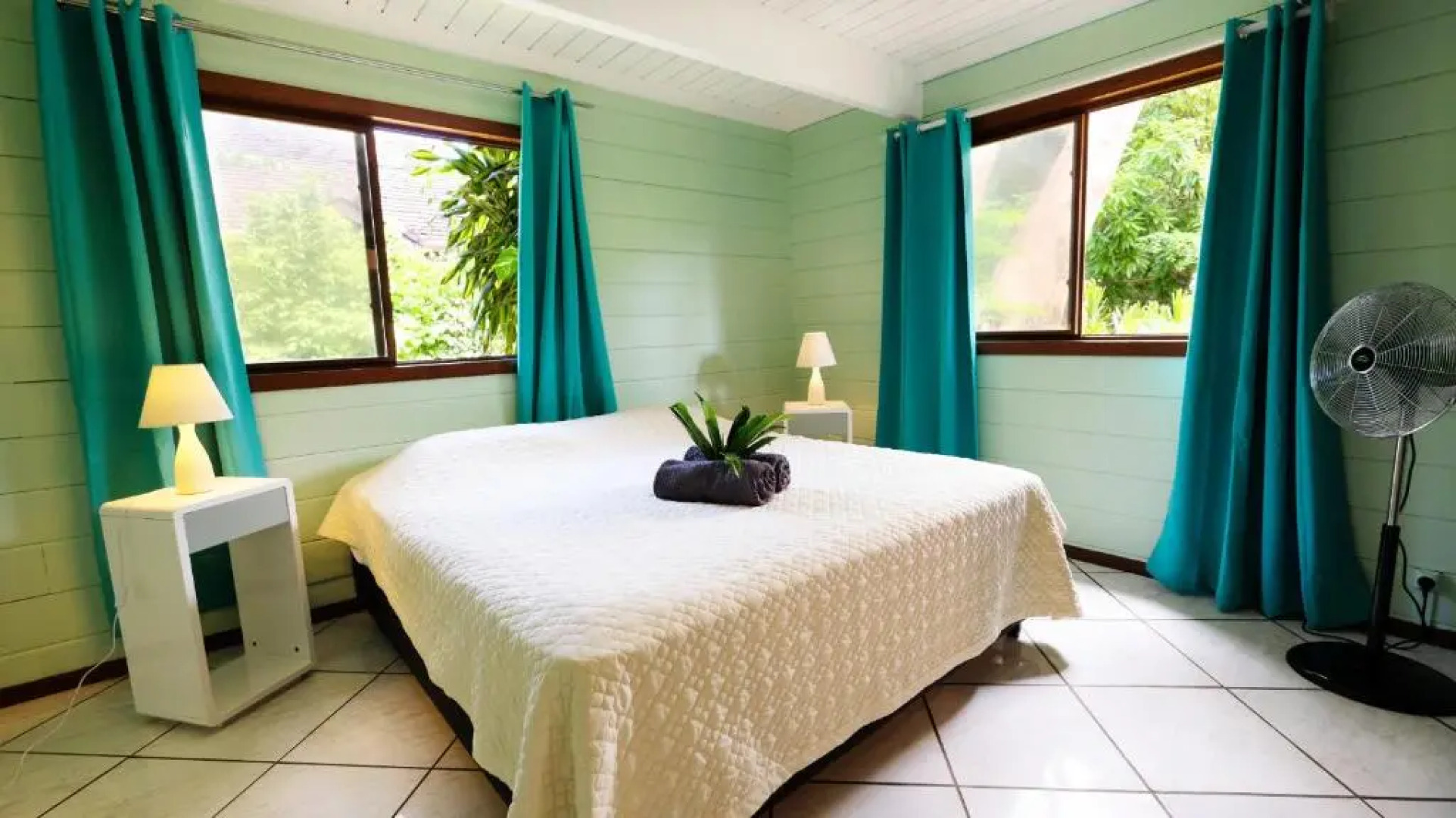 #2 Beach Villa Bliss by TAHITI VILLAS