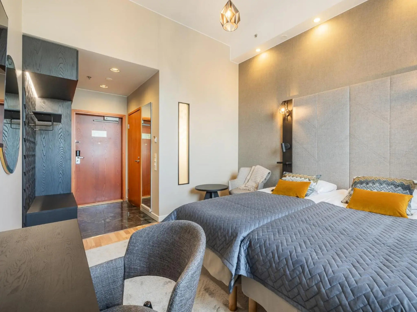 Santa's Hotel Santa Claus